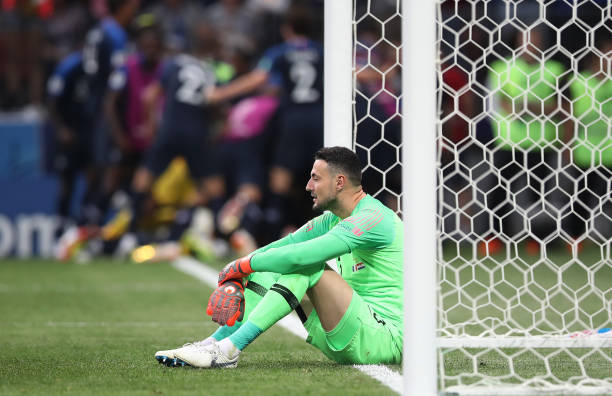 年轻球员以 年轻球员以